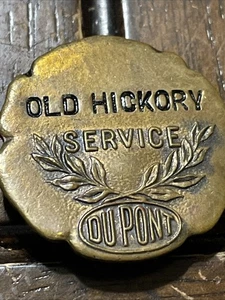 Antigua insignia de servicio al empleado de planta de nogal americano DuPont de la Segunda Guerra Mundial - Imagen 1 de 2