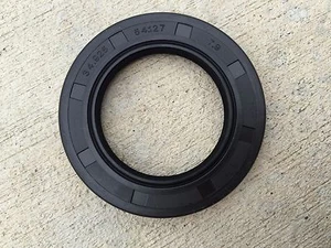 40HP Worksaver Rotary Cutter Gearbox Input Oil Seal, 650838, 05-002 - Picture 1 of 5