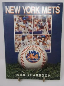 NEW YORK METS 1989 Yearbook - Picture 1 of 1