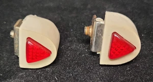 Par de guardabarros reflector rojo amortiguador puerta sable blanco vintage años 50 - Imagen 1 de 5