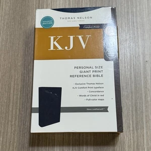 New KJV Personal Size Giant Print Reference Bible Thomas Nelson Navy Leathersoft - Picture 1 of 4