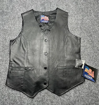Colete de Couro Feminino EUA Médio Preto Couro Genuíno Motociclista Estilo Ocidental Bolsos - Imagem 1 de 4