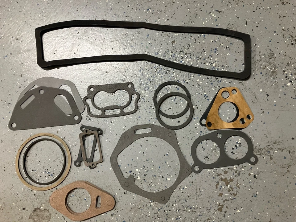 Hudson Hornet 6 cilindros varias juntas Foto 1 de 1