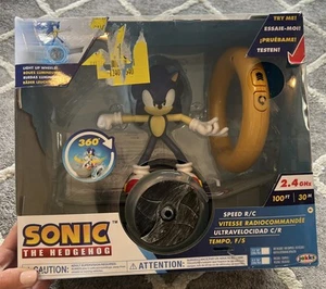 Sonic the Hedgehog- Movie 2 - RC Toy with Light Up BOX DAMAGE Needs Batteries - Picture 1 of 10