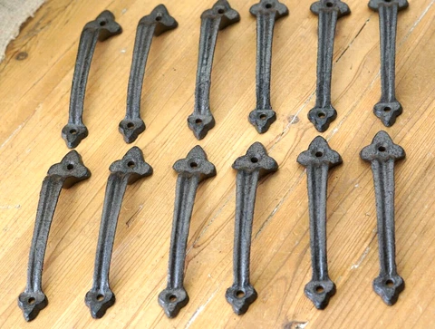 12 CAST IRON HANDLES RUSTIC DRAWER PULLS 6" LONG HANDLE GRASP DOOR GATE FARM Cover