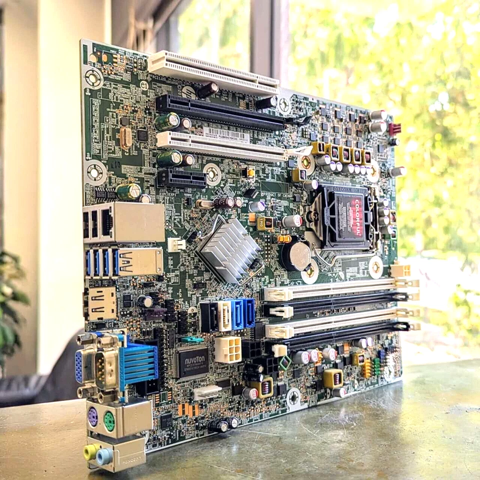 HP Compaq 8300 Elite SFF Desktop Motherboard 657094-001 656933-001 - Image 1 of 1