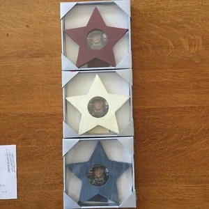 SET OF 3 Red White & Blue Wood Star Shape Picture Photo Frames By Sonoma! New! - Picture 1 of 6