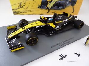 Renault R.S.19 #3 F1 GP Daniel Ricciardo 2019 - 1:18 Spark Voiture 18S454