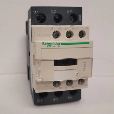 Schneider Electric LC1D32F7C Contactor * 110v Coil • 25$