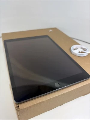Apple iPad 9 (2021) 10.2" 256GB Space Gray Silver WiFi or Cellular - Used - Image 1 of 4