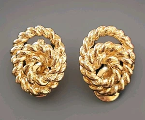 Vintage Monet Goldtone Twisted Rope Clip On Earrings - Picture 1 of 2