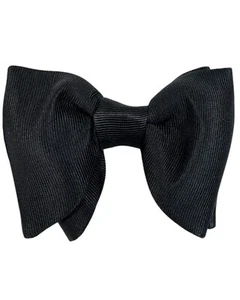 100% New Tom Ford Large Silk Black Bow Tie Solid Grosgrain Pre-tied 250390 - Picture 1 of 3