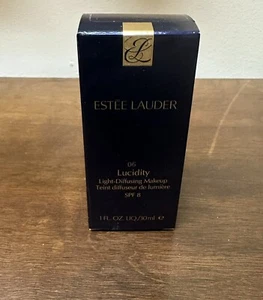 Estee Lauder Lucidity Light-Diffusing Makeup 2N1 IVORY BEIGE 06 - Picture 1 of 7