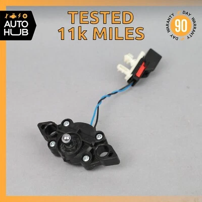 Interruptor abridor maletero Aston Martin Rapide 10-19 OEM 11k Foto 1 de 4