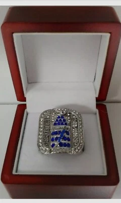 Anillo de copa Martin St Louis - 2004 Tampa Bay Lightning Stanley con caja de exhibición de madera Foto 1 de 4