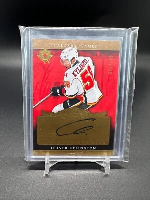 2016-17 Ultimate Collection 06-07 Retro Rookie Auto #RRAOK Oliver Kylington /199 - Image 1 of 2