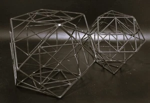 Geometrisches Drahtkunst Paar - Bild 1 von 1