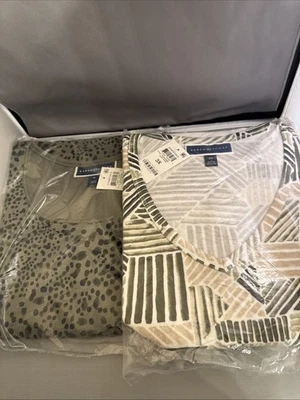 New 2 Women’s Karen Scott 3x Short Sleeve Tops Olive/Black Dotted & Olive & Tan - Image 1 of 4