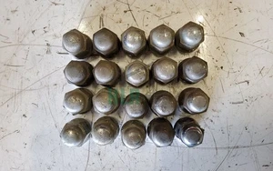 Suzuki Jimny MK3 1.3 Chrome Wheel Nuts X20 . - Picture 1 of 3