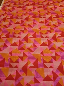 3 YARD 28" BRIGHT PINK ORANGE RED GEOMETRIC ABSTRACT FLANNEL FABRIC SEWING QUILT - Picture 1 of 5