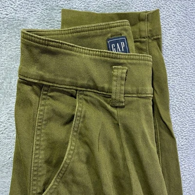 Calça cargo GAP feminina tamanho 6 Petite HR com cinto carvalho musgo verde natureza casual - Imagem 1 de 4