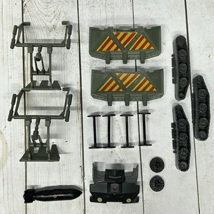 Lote de piezas de vehículo de eliminación de bombas GI Joe ARAH 1985 - Imagen 1 de 13