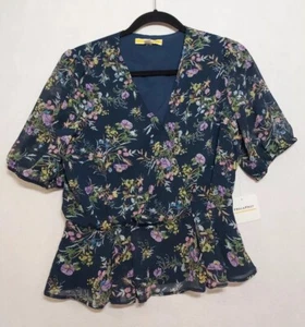 Neu mit Etikett Frill & Folly Damen Blumen Top Gr. M Schößchen Bluse Cottagecore Carpetbag  - Bild 1 von 14