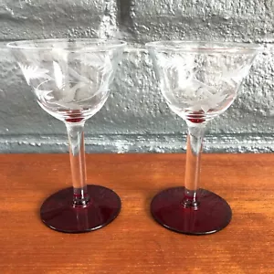 Pair Floral Etched Stemmed Sherry Cordial Glasses Candy Red Base Vintage Barware - Picture 1 of 8