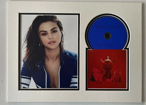 MUSIC Selena Gomez Signed CD Photo & Mounted Display AFTAL, UACC + COA Cover