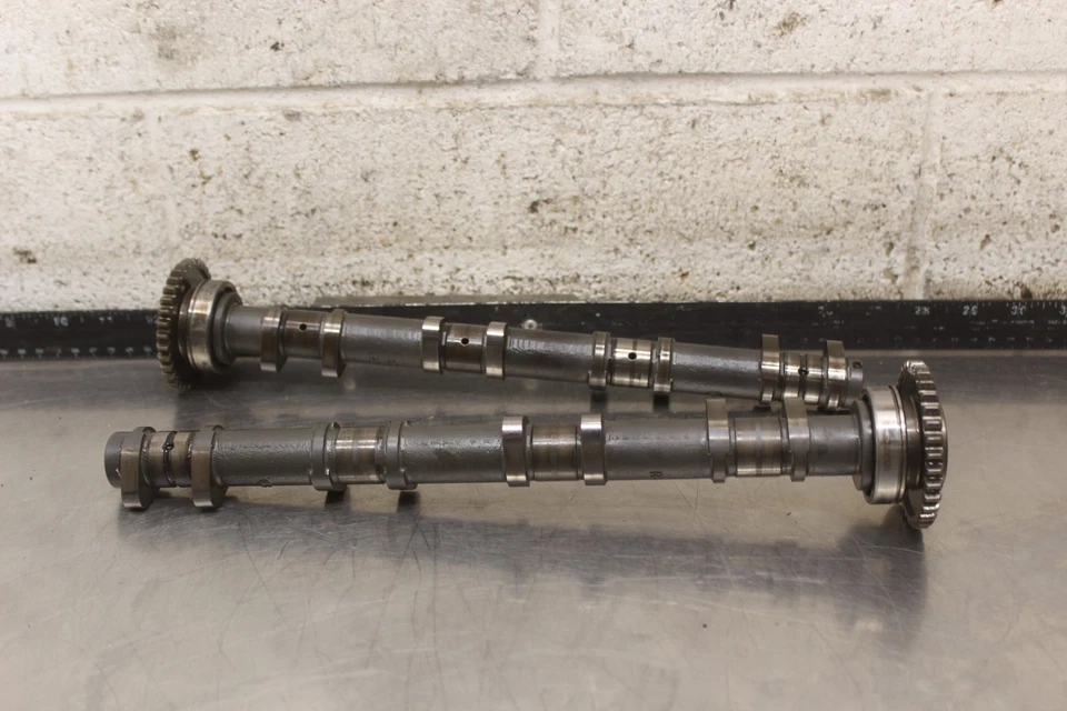 Suzuki GSXR600 1997 árbol de levas levas árboles de levas H153 Foto 1 de 4