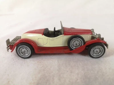 Y 14 1931 Stutz Bearcat Models of Yesteryear Matchbox rot creme - Bild 1 von 4