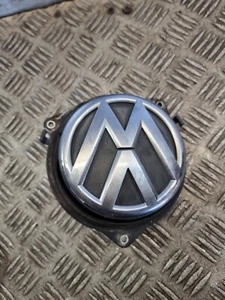 VOLKSWAGEN GOLF TAILGATE RELEASE HANDLE BADGE 1.4L SEMI AUTO PET HATCHBACK 2010 - Picture 1 of 9