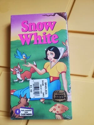 1990 Snow White Classic Video Library VHS 30 minutes - Image 1 of 4