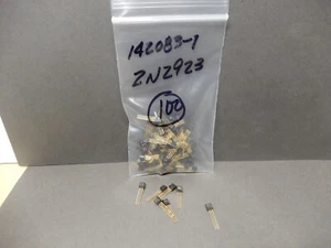 Transistores Motorola 2N2923 NPN Si TO-92 (100) Wurlitzer P/N 142083-1 - Imagen 1 de 5