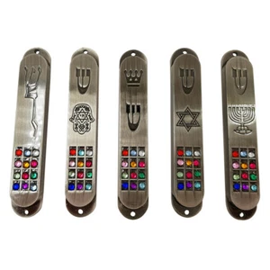 Juego de 5 cajas de mezuzá judías de peltre con pergamino Hoshen 12 tribus de Israel regalo - Imagen 1 de 3