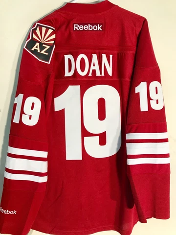 Reebok Premier NHL Jersey Arizona Coyotes Shane Doan Burgundy sz M Cover