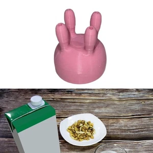 Christmas Cow Udder Milk Cap - Unique& Practical Kitchen Utility for Milk Lovers - Picture 1 of 7