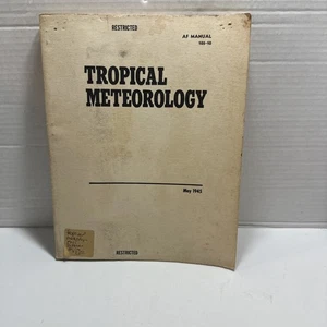 Tropical Meteorology AF Manual 105-10 May 1945 Paperback  - Imagen 1 de 12