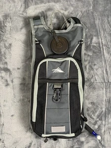 High Sierra Air Mesh Back Hydration Black & Gray Hiking Carry Padded Backpack - Picture 1 of 10