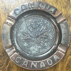 Vintage Round Copper Canadian Souvenir Ashtray (B167) - Picture 1 of 4