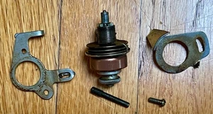 Singer 401A Spring Tension Assembly, Tensioner - Picture 1 of 2