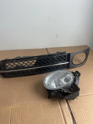 Противотуманные фары 2007-08 Acura TL тип S + ободок отделка слева со стороны водителя от оригинального производителя - Изображение 1 из 4