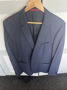 Men's Hugo  Boss Marlane Blue 2 Piece Size 52 UK Chest 42R 32R Leg New With Tags