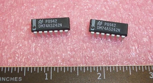 QTY (25) DM74AS242N NSC 14 PIN DIP 3-STATE QUAD BUS TRANSCEIVER NOS 1 RÖHRE - Bild 1 von 1