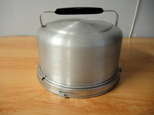 VINTAGE 1950S MIRRO METAL CAKE CARRIER W BONUS SECOND CAKE COVER - Picture 1 of 11
