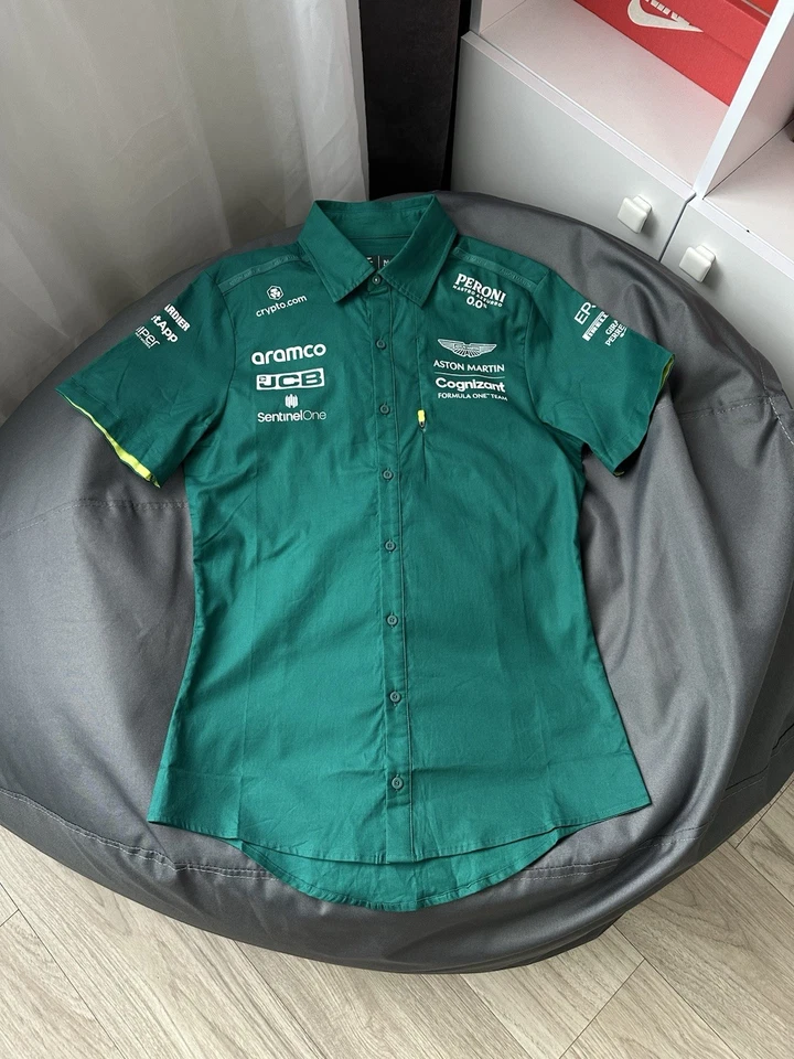 ASTON MARTIN JERSEY RACING PIRELLI FORMULA 1 TEAM ORIGINAL SIZE XS - Image 1 of 4