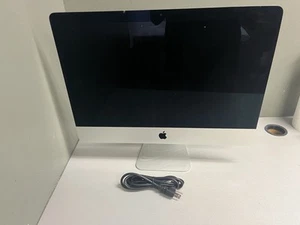 Apple iMac 21.5" Late 2015 A1418 i5-5575R 2.80GHz 8GB Ram 1TB HDD - Picture 1 of 16