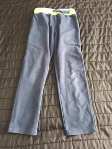 pantalón deporte marca Mayoral talla 6 años - Imagen 1 de 3