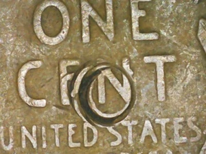1917 Lincoln Wheat Cent Reverse PMD Circulated US Mint Coin - Picture 1 of 3