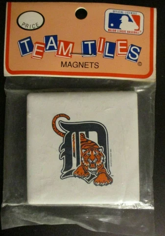 NIP DETROIT TIGERS Logo 2 1/4 Inch Wide Ceramic Magnet By Team Tiles Cover